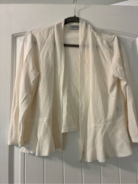 Kasper Open-Front Cream Knit sweater